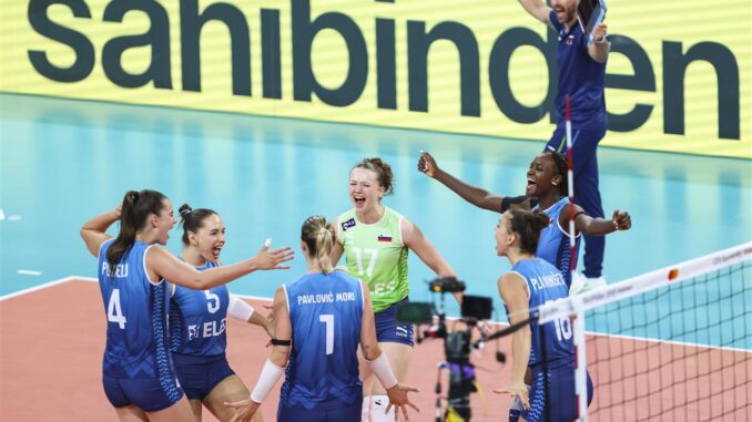 Slovenia players celebrate during the Women’s EuroVolley 2026 match against Germany
